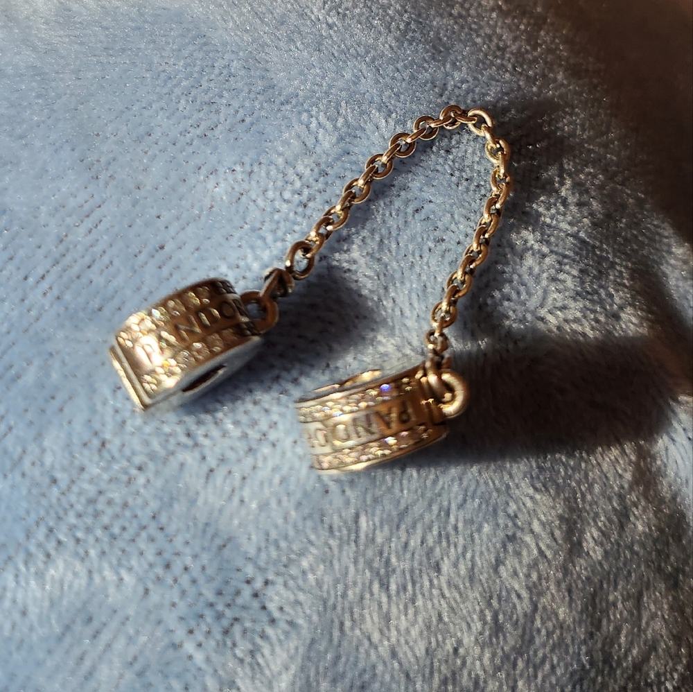 Pandora safety chain